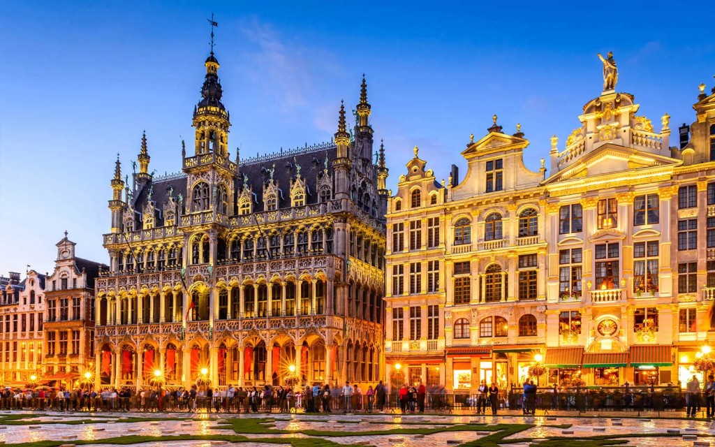 Çukurova Hareketli Avrupa'nın Kalbi Benelux Paris & Köln Turu Sunexpress ile 6 Gece 7 Gün (CGN-AMS)